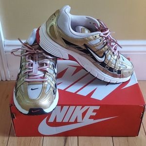 Nike Gold Metallic P-600 Sneakers sz 6 Like New!